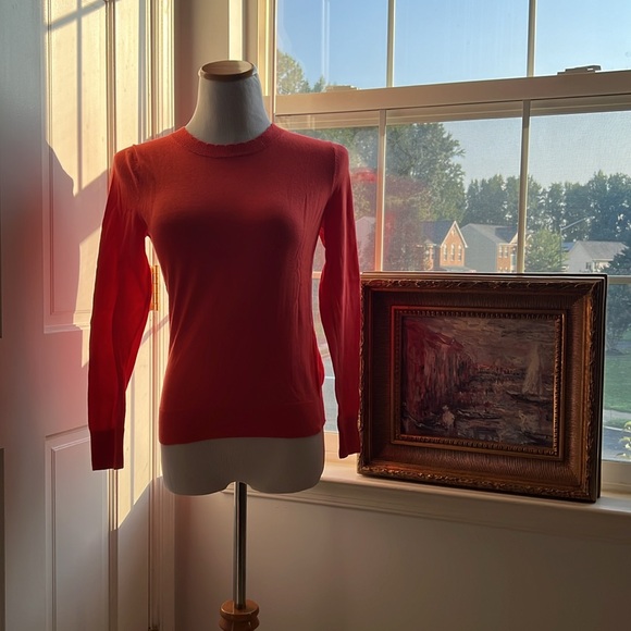 Lot of 5 - Banana Republic Tops - Picture 4 of 15